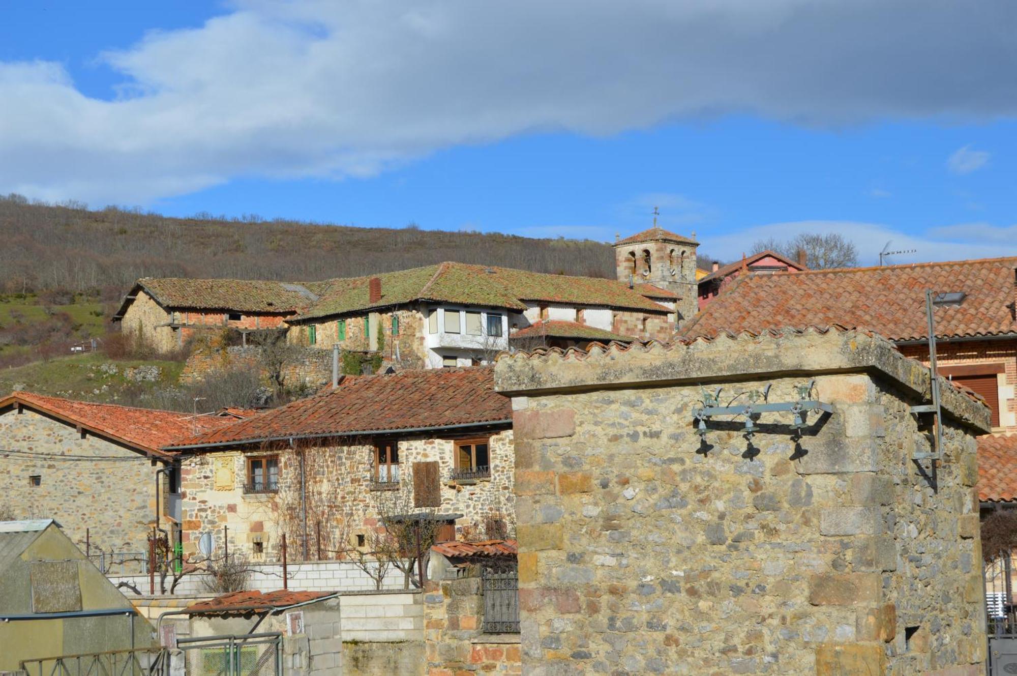 Affittacamere Casa Simon Cervera De Pisuerga Esterno foto