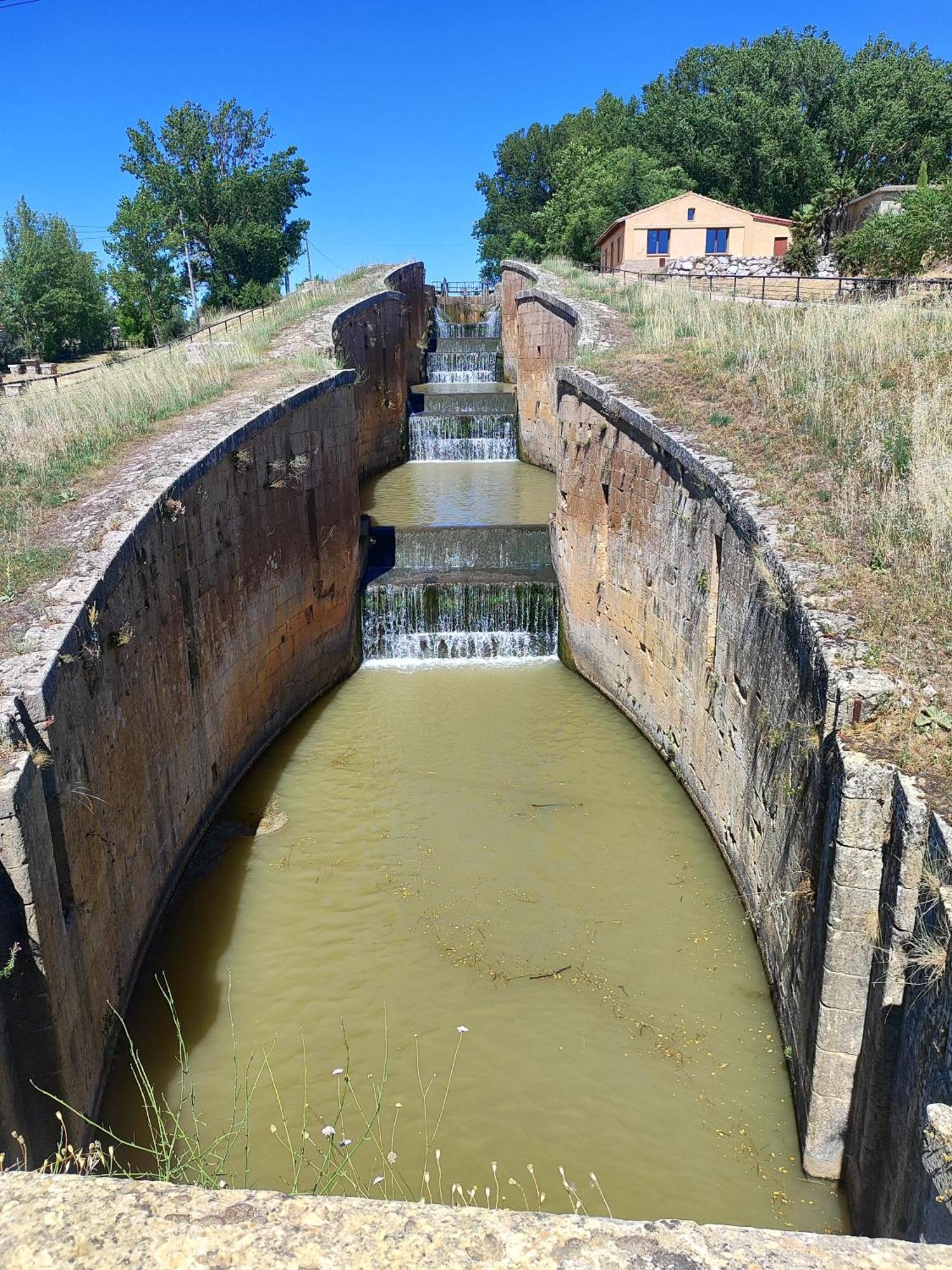 Affittacamere Casa Simon Cervera De Pisuerga Esterno foto
