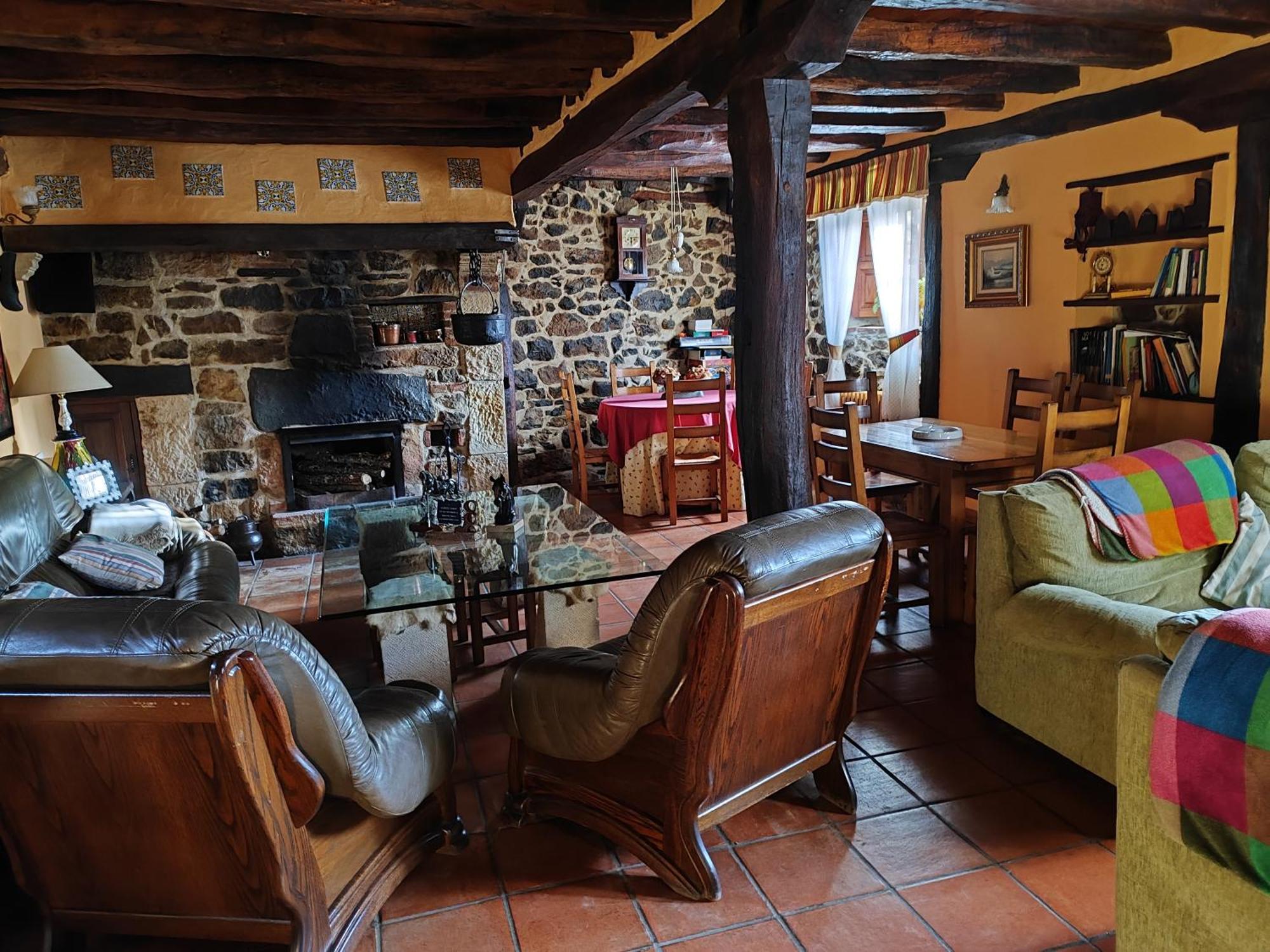 Affittacamere Casa Simon Cervera De Pisuerga Esterno foto