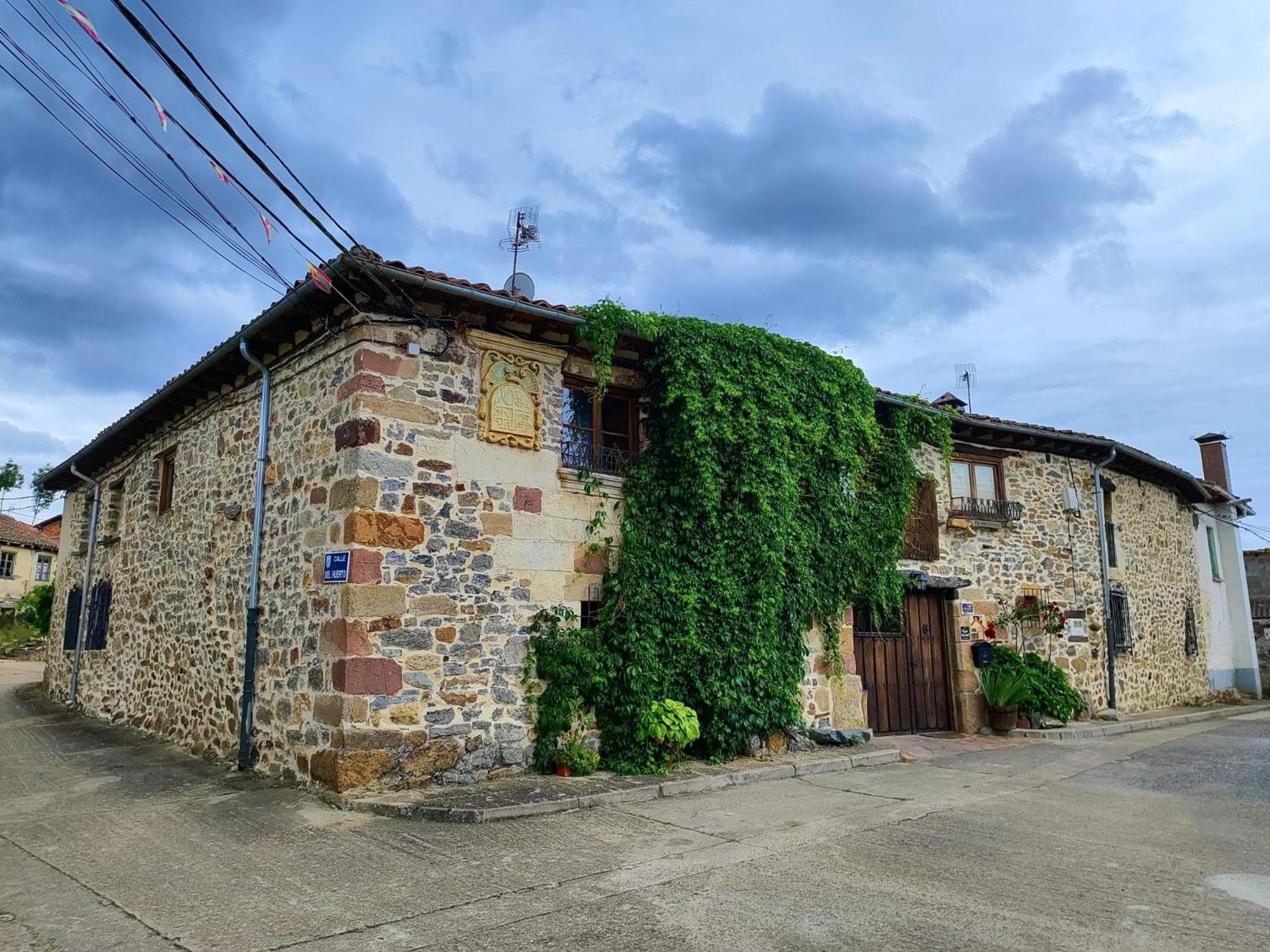 Affittacamere Casa Simon Cervera De Pisuerga Esterno foto